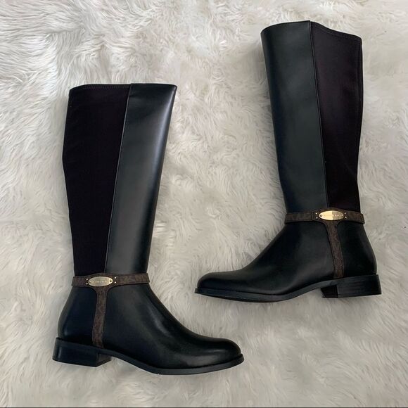 Michael Kors Finley Boot - Picture 4 of 10